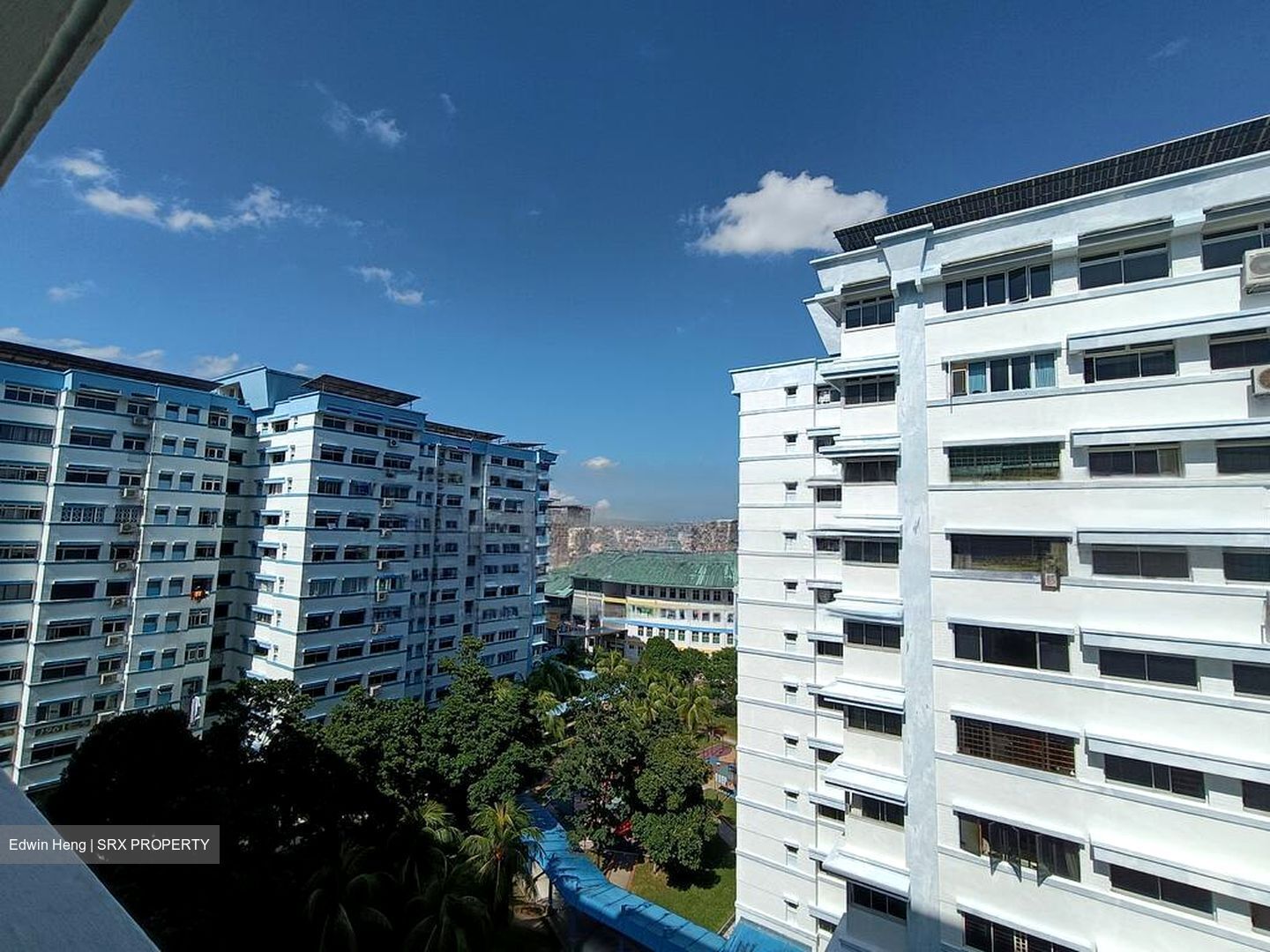 Blk 194 Pasir Ris Street 12 (Pasir Ris), HDB 5 Rooms #467420431